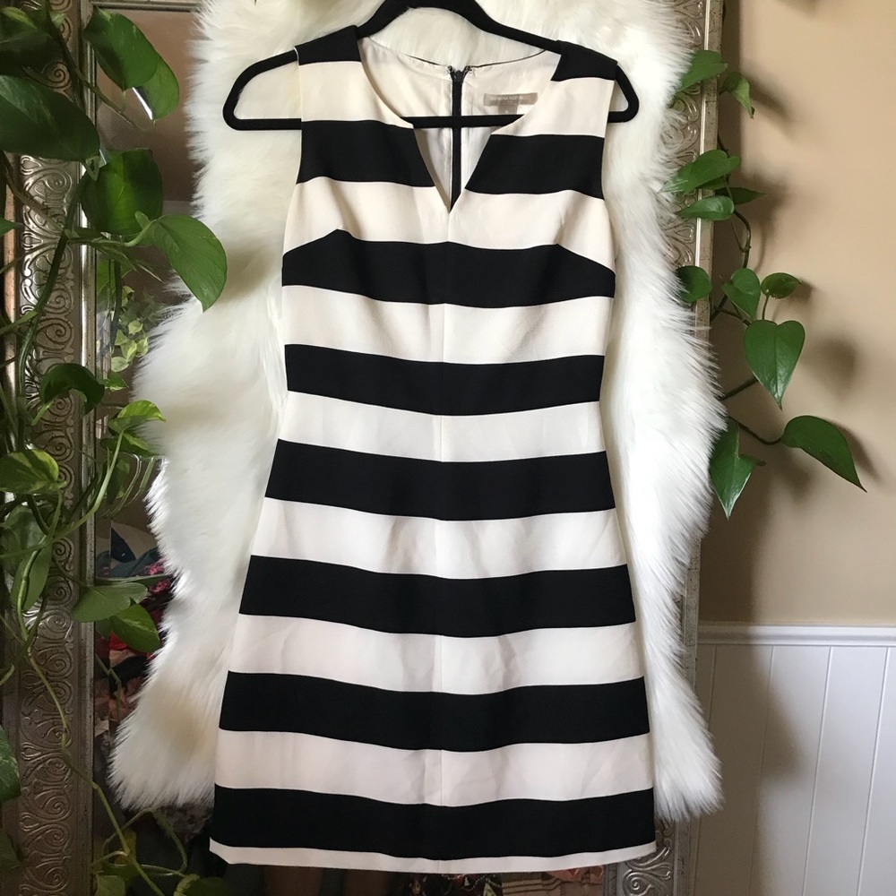 Sz 0 Black & White Dress